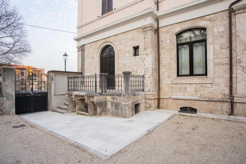 Villino Mari Camere Con Parcheggio Privato Gratuito أسكولي بيتشينو المظهر الخارجي الصورة